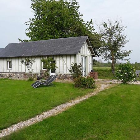 La petite maison verte Triqueville Extérieur photo